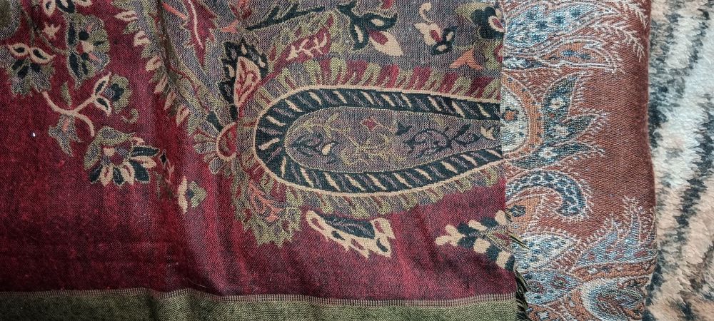 Продам палантины