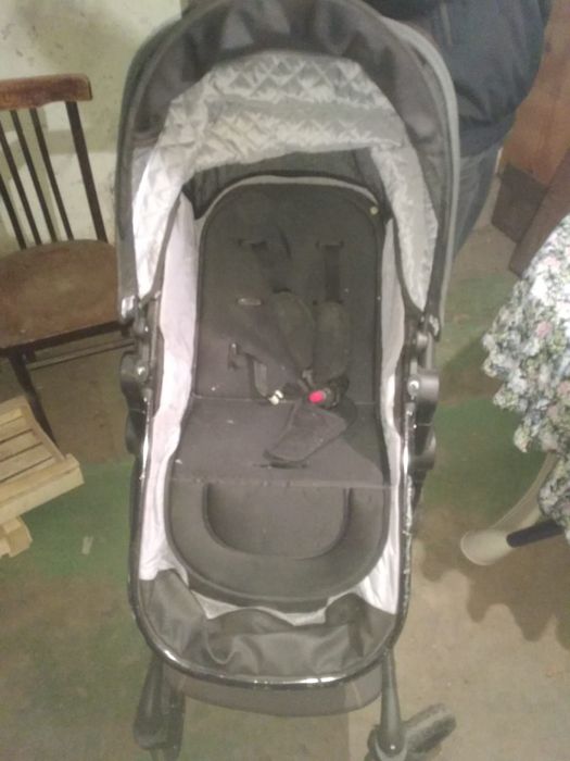 Продам детскую коляску