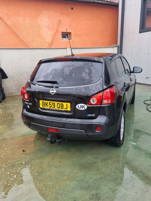 Dezmembrez Nissan Qashqai 1.5 dci