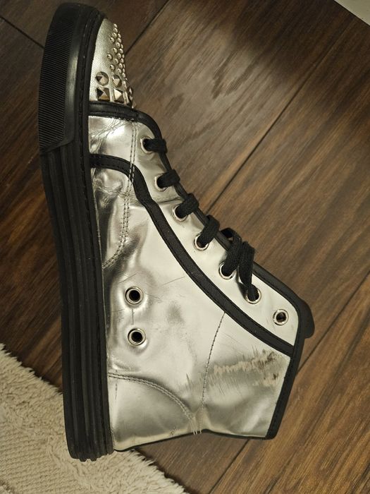 Обувки Gucci, Dsquared, Stella McCartney