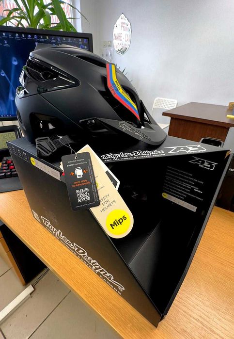 Casca Troy Lee A3 MIPS Uno Black 2024 MD/LG