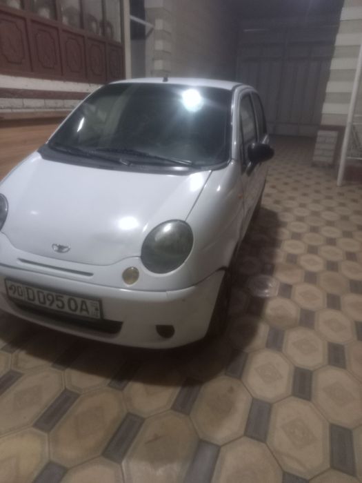 Matiz 2005-yil Metani bor.  Ген бор халоти яхшши.   Машина.  куконда