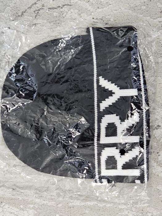 Шапка burberry новая