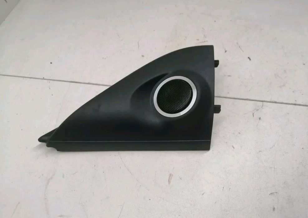 Mitsubishi Outlander III предна колонка високоговорител