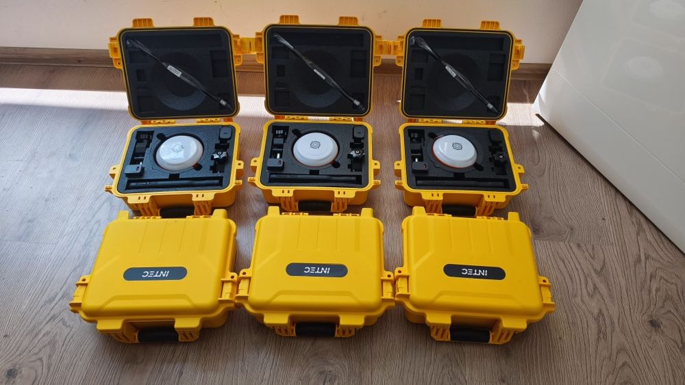 SistemGNSS-RTK-INTEC 30m laser, 2camere,South,Trimble,HiTarget,ComNav