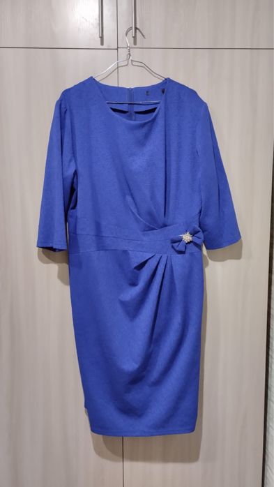 Продабтся платья