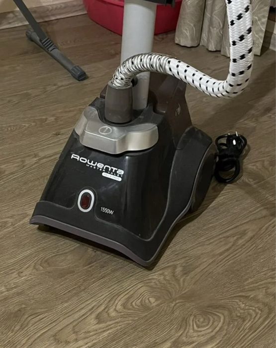 Продается отпариватель вертикальный