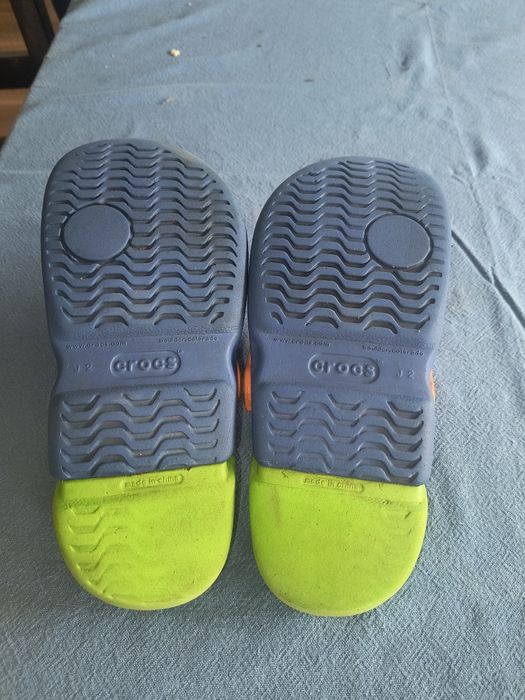 Papuci crocs mărime 34