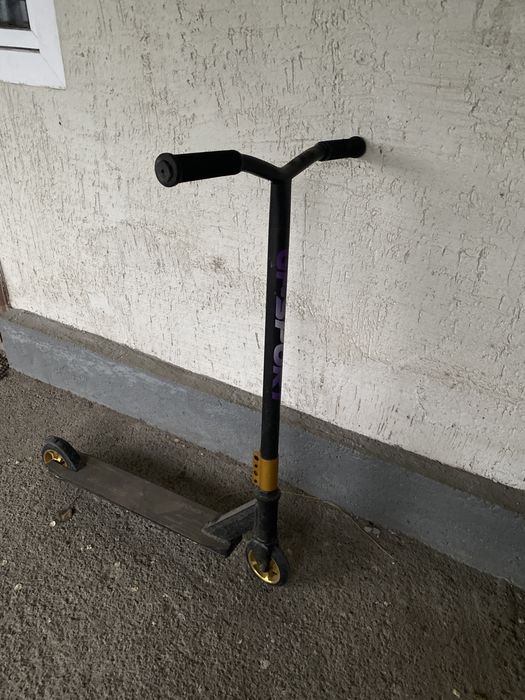 детский самокат для детей 6-10 лет