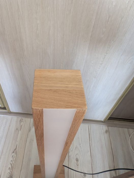 Lampadar LED dimabil