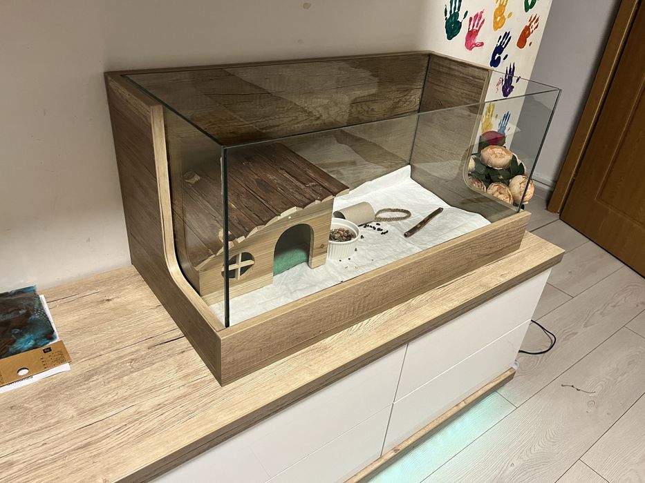 Cusca / acvariu pentru animalute mici