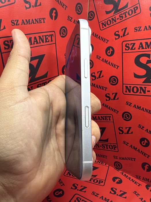 Iphone 17 Pro Fisurat Spate 98% Baterie / 256 Gb Amanet SZ 176