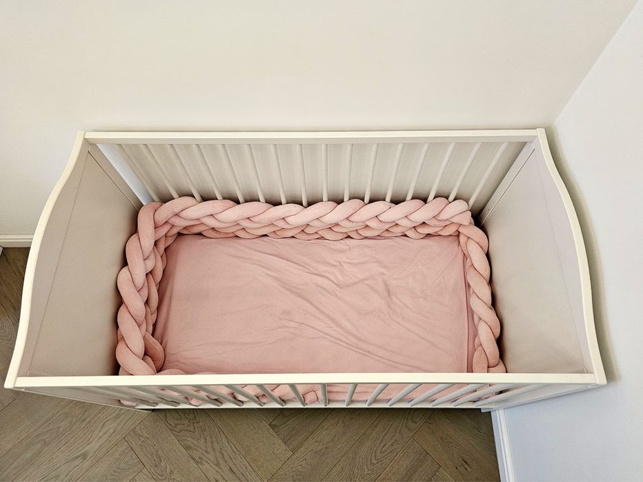 Ca NOU Patut cu saltea, plapuma, perna, asternuturi, accesorii