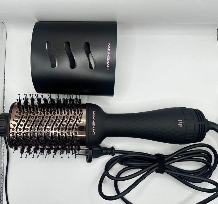 Фен-брашинг для волос