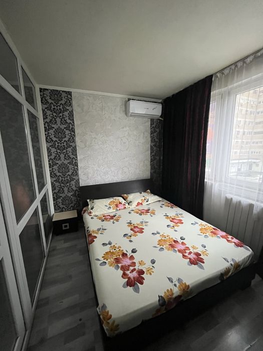 Garsoniera impartita in 2 camere,minim 3 luni