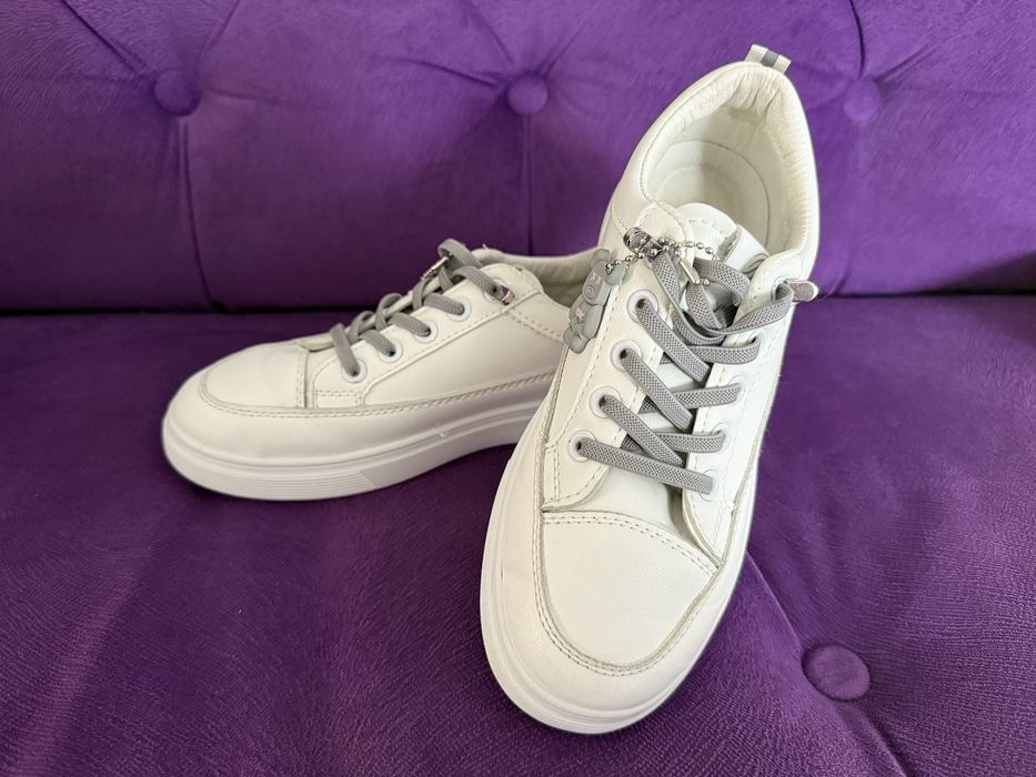 Белые кеды на девочку