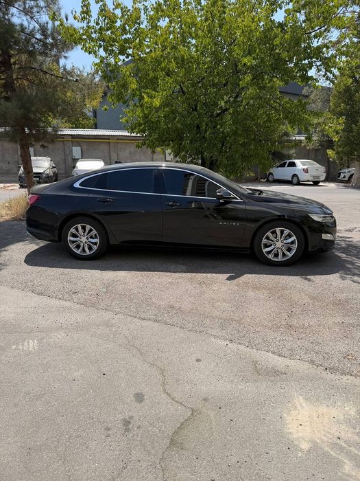 Chevrolet malibu 2 turbo premier.