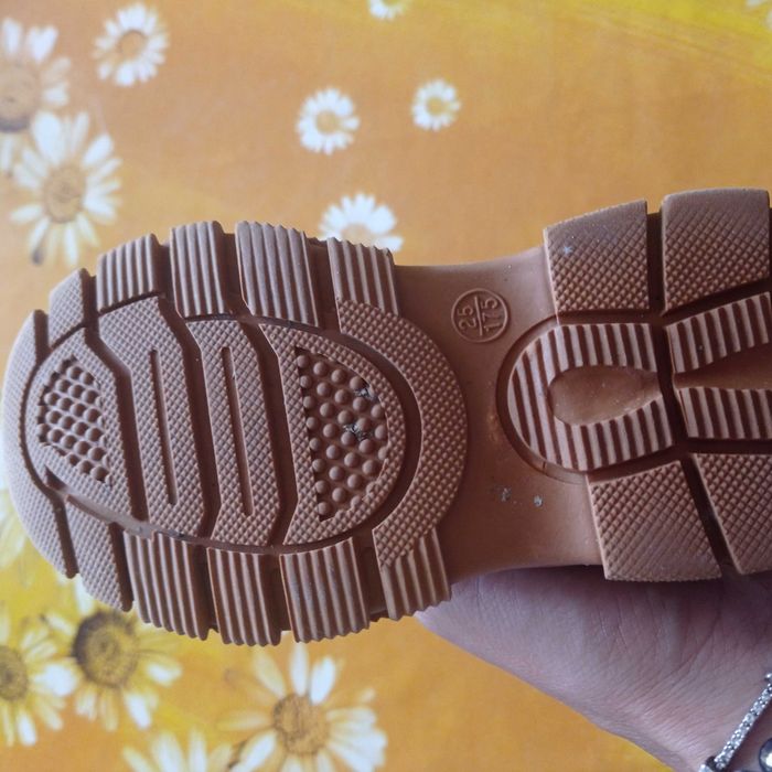 Обувки и боти от 25-29