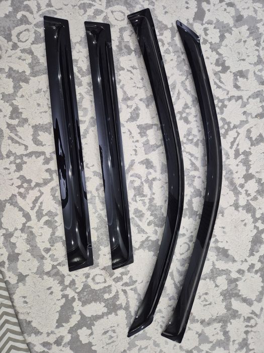 Ветровики, дефлекторы Прадо 150