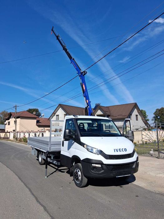 Iveco daily cu macara