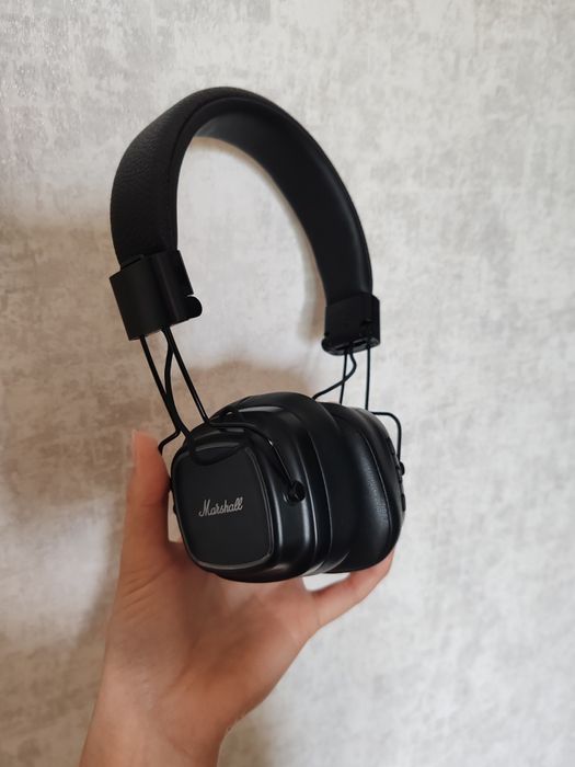 Наушники Marshall