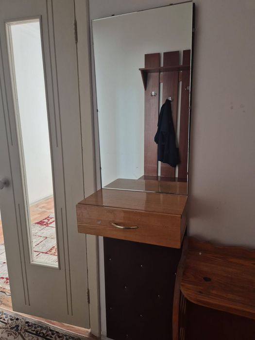Отдам бесплатно мебель