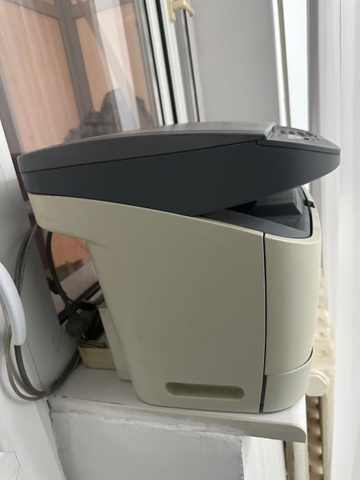 Принтер Canon с проводами