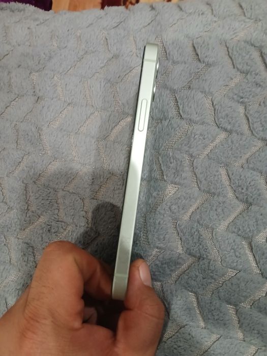 Продам айфон 12 в