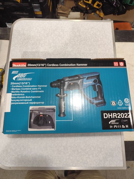 Акумулаторен перфоратор къртач Макита 18 волта Makita DHR202