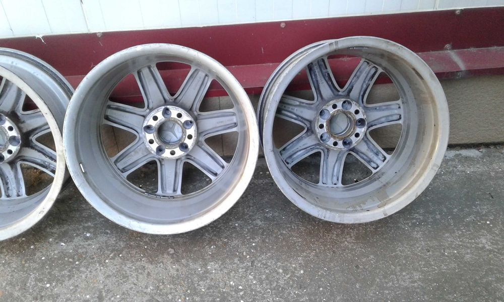 Оригинални джанти Mерцедес 18 ет35