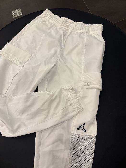 Cliche, Karl Lagerfeld, Nike Jordan