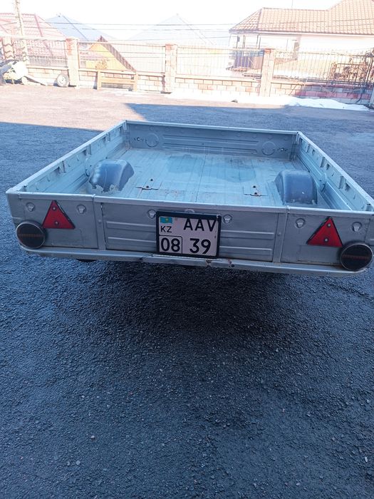 Прицеп одноосный