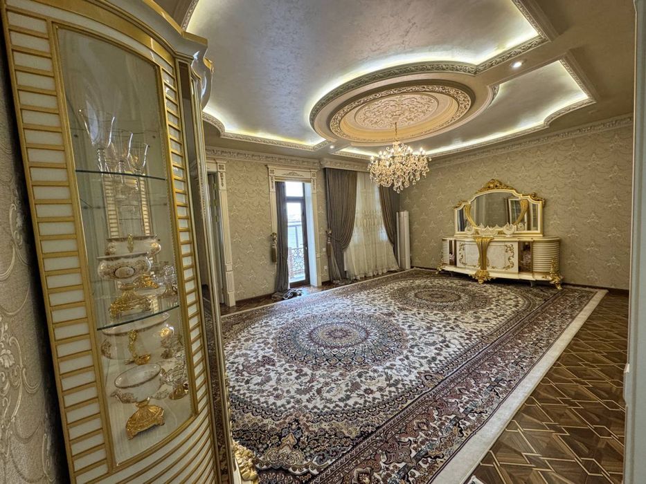 Прадается часный дом 7.75 сотик