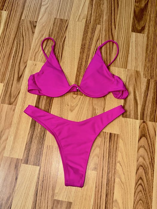 Costum de baie 2 piese Roz Fucsia