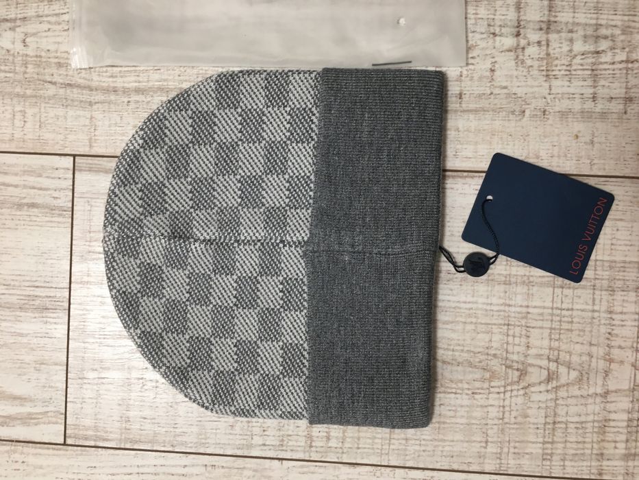 Caciula Louis Vuitton