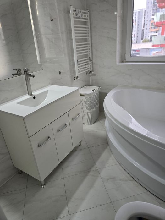 Proprietar vând apartament Ared la etajul2 cu 2 camere in Iosia Nord