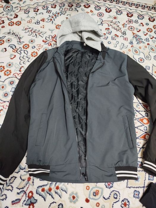 Все почти новые одежды по самый низкиий цене!