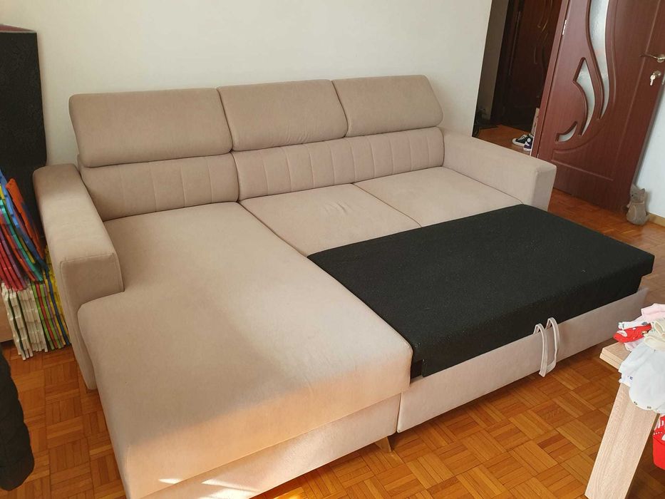 Vand canapea coltar extensibila