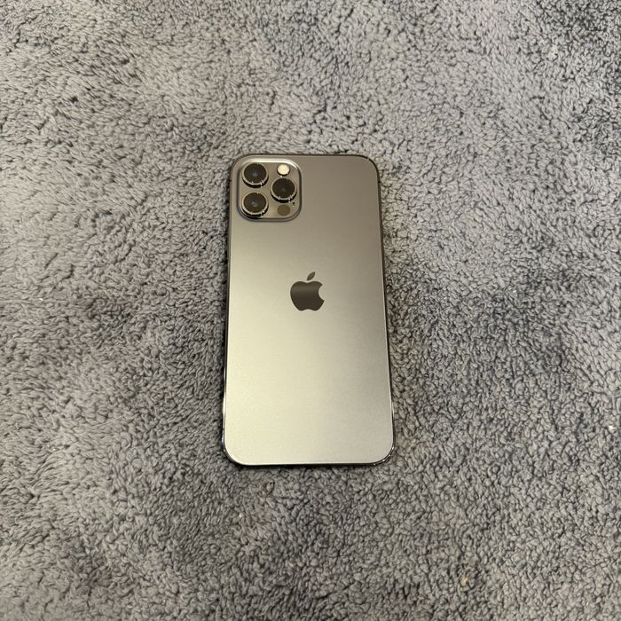 Iphone 12pro/256гб в идеале