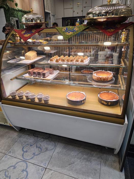 Xoladelnik ukrainiski vitrina 220v zavod