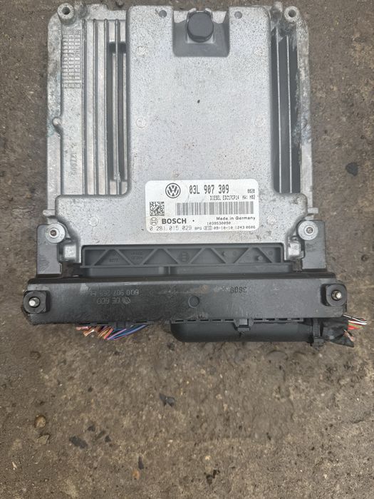 Calculator ecu motor Volkswagen Passat B6 CC Golf Tiguan 2.0 TDI CBA