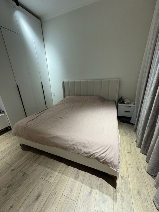 Новая спальная кровать