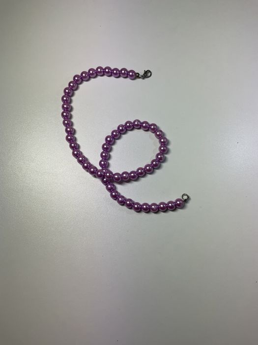 Фиолетовые бусы
