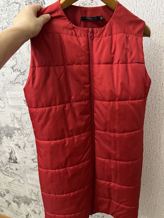 Продам Безрукавку