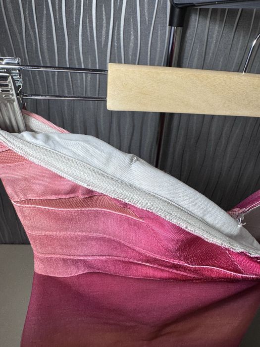 Бандажна розова рокля!