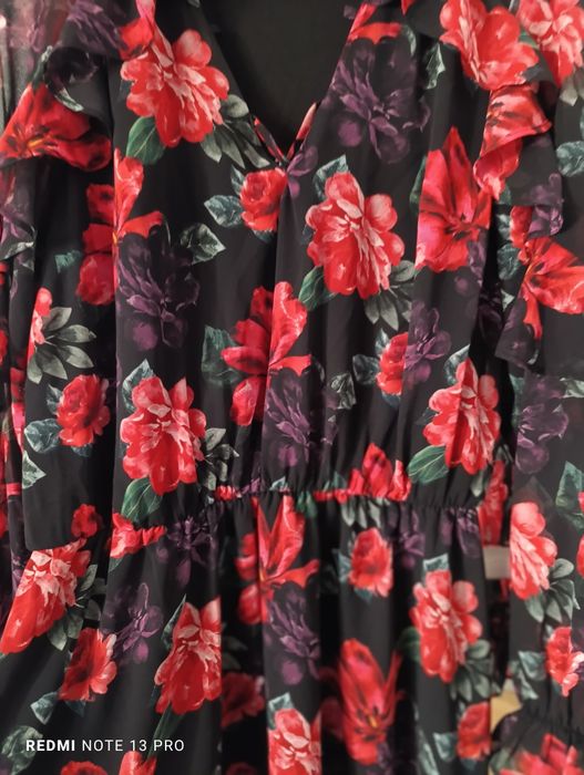 Vând rochie vaporoasa 38