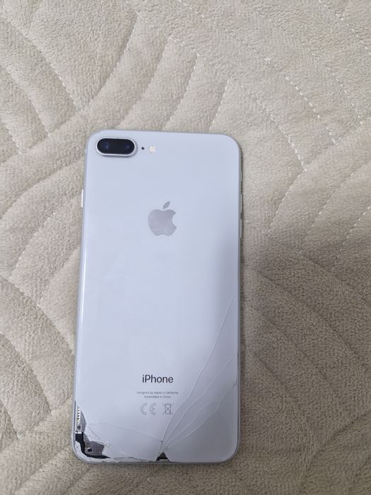 iPhone 8 Plus 8/64