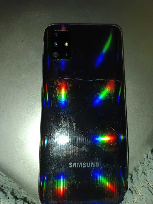 Обменяю ноутбук + самсунг А51