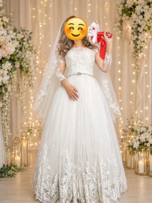 Свадебное платье