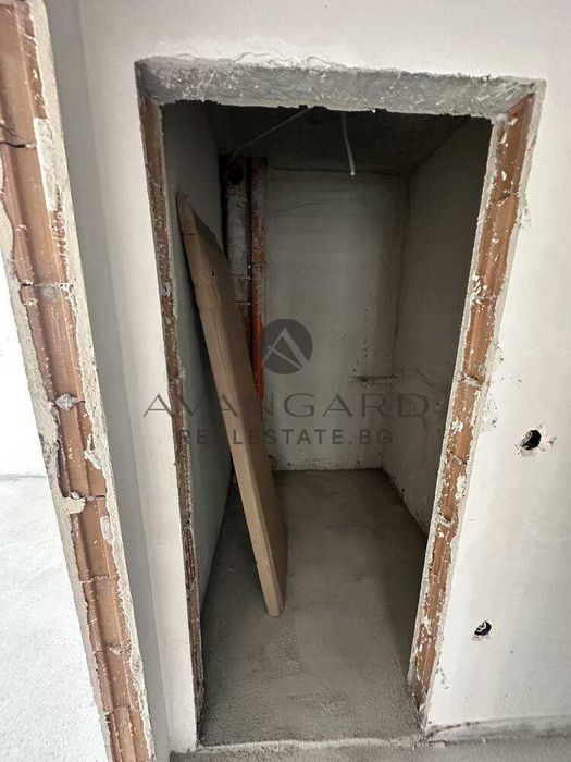 Продава се Тристаен апартамент в Пловдив, Тракия - 109 кв.м за 1269 €/кв.м - Снимка #7